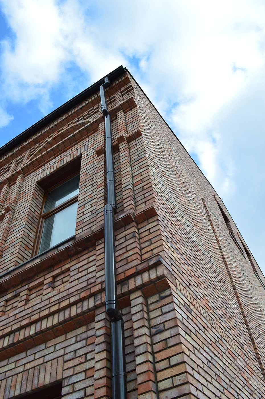 Редуцированный кирпич, энгельский,1NF