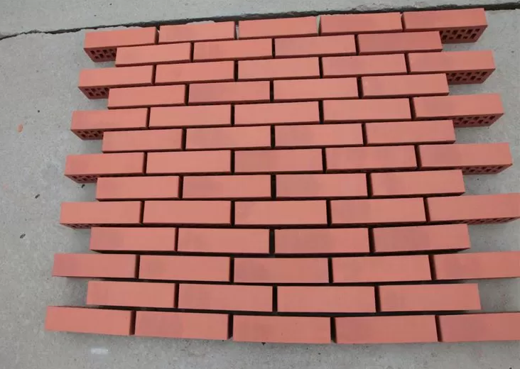 КИРПИЧ ВКЗ ЛИЦЕВОЙ КРАСНЫЙ ГЛАДКИЙ 0,7NF